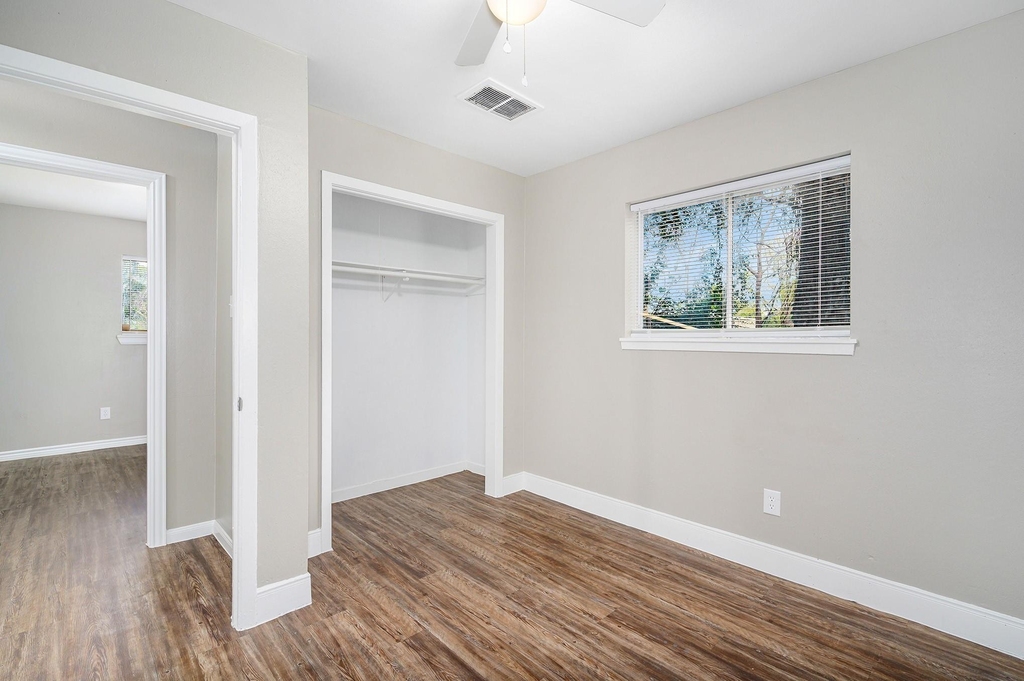 1303 S 2nd Street - Photo 9