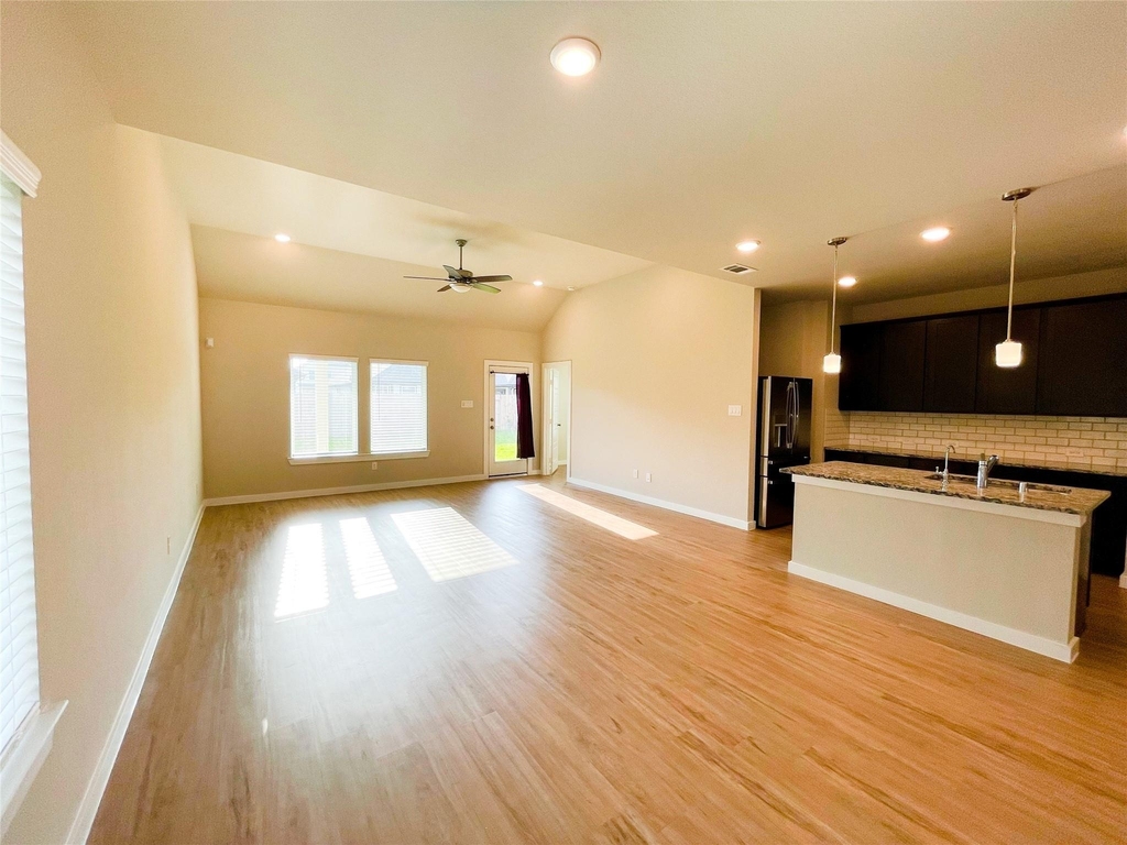 8623 Oceanmist Cove Drive - Photo 1