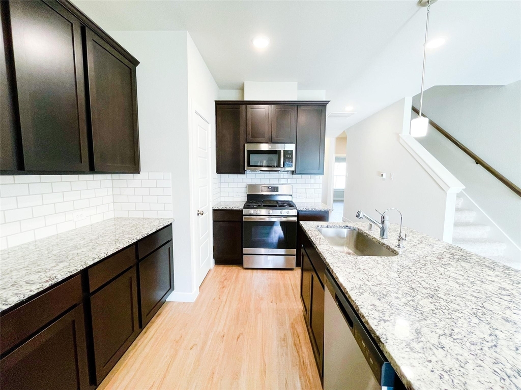 8623 Oceanmist Cove Drive - Photo 6