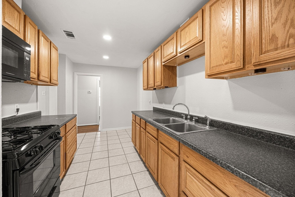 6619 Maybank Drive - Photo 9
