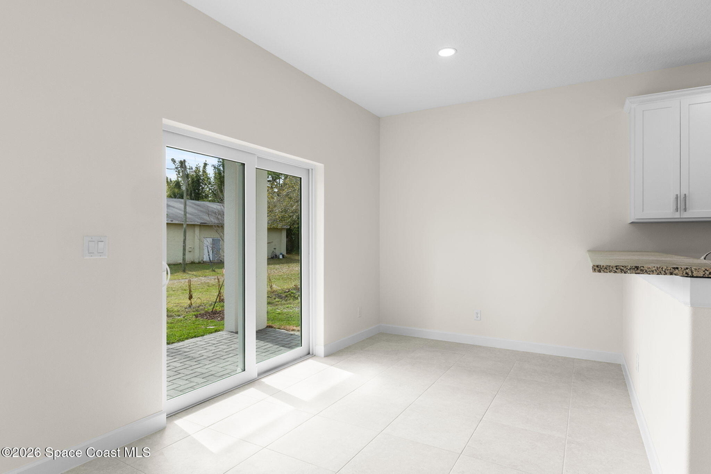 195 Dayton Boulevard - Photo 13