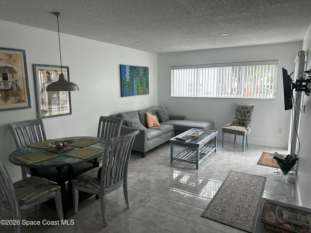 201 Ocean Park Lane - Photo 2