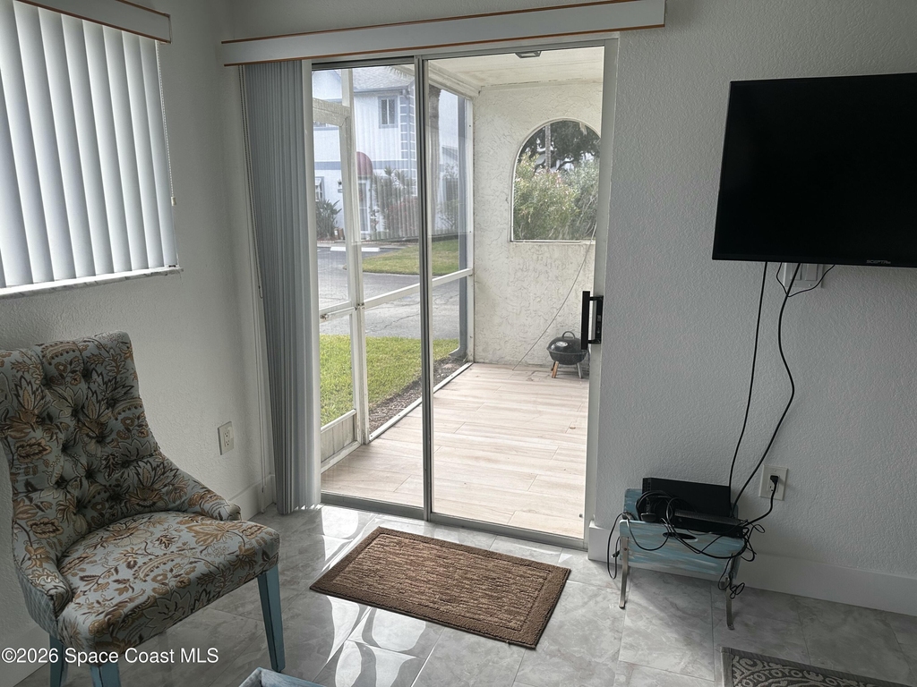 201 Ocean Park Lane - Photo 3