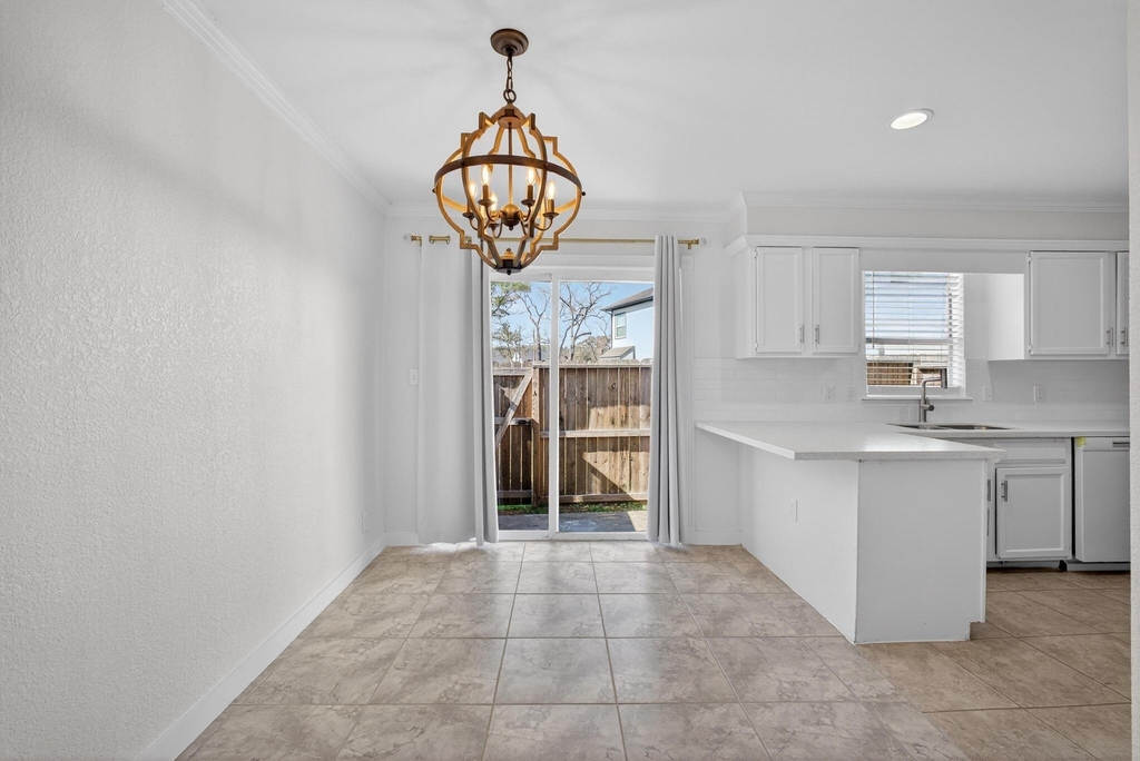 1221 Cedar Post Lane - Photo 7