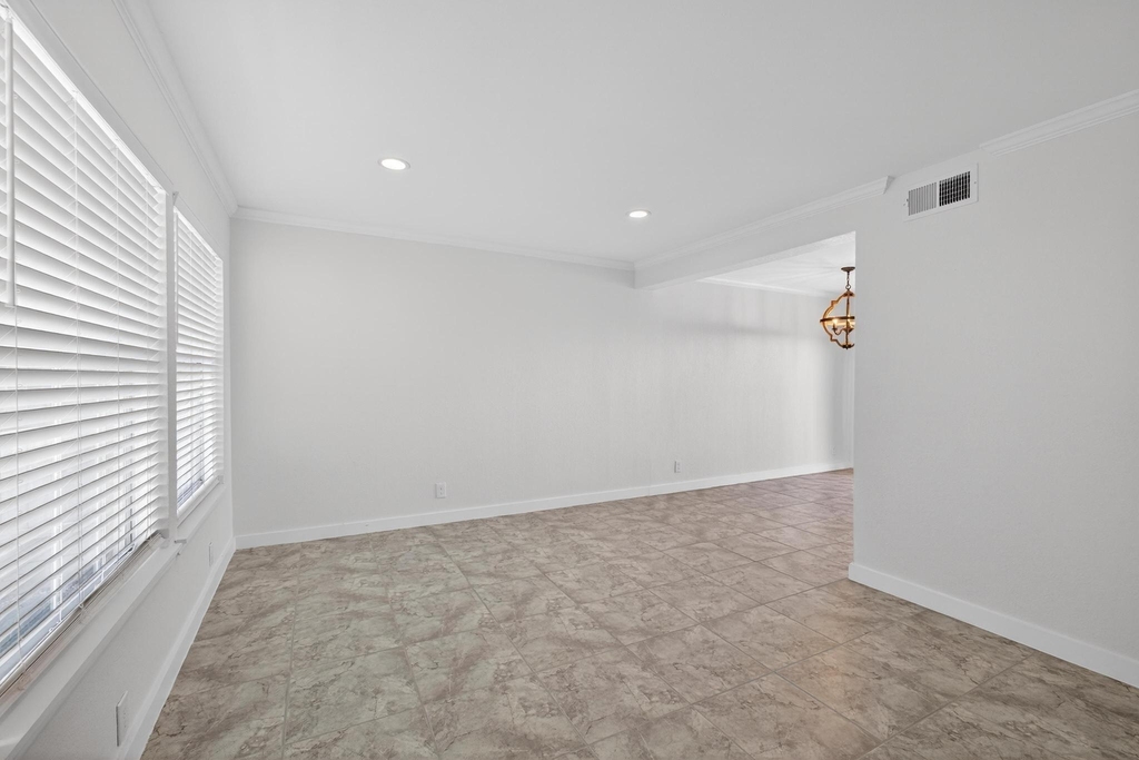 1221 Cedar Post Lane - Photo 5