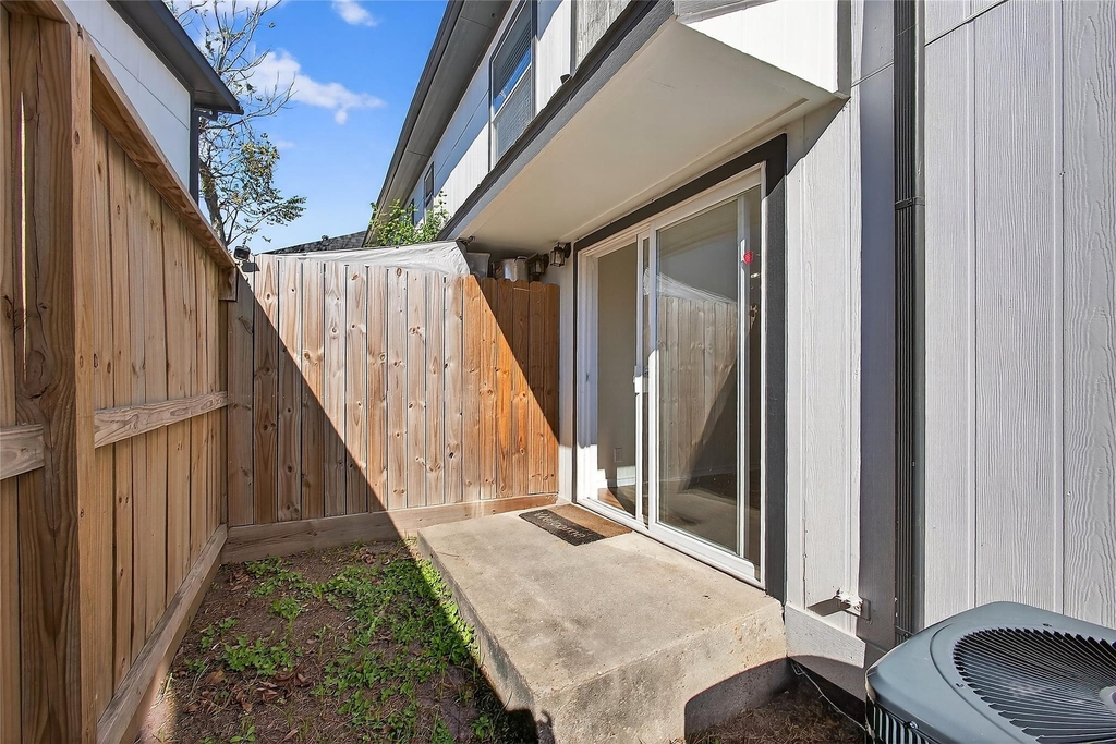 1221 Cedar Post Lane - Photo 21