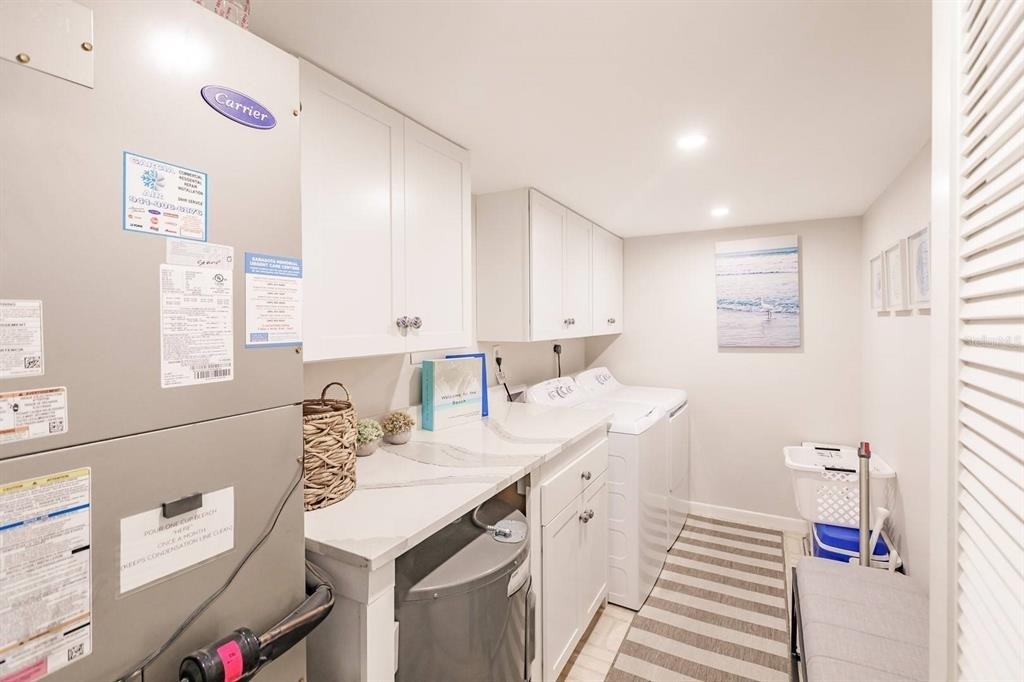 1055 W Peppertree Drive - Photo 21
