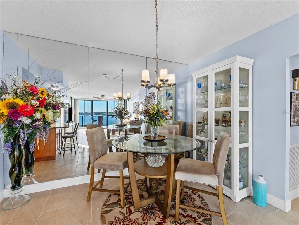 7100 Sunshine Skyway Lane S - Photo 4