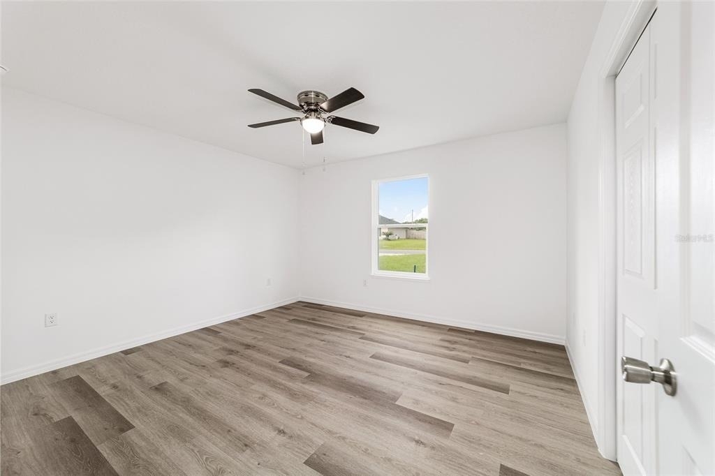 691 Ne 130th Court - Photo 34