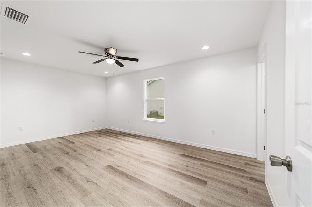 691 Ne 130th Court - Photo 25