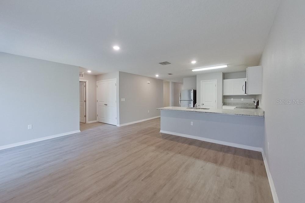 2799 W Sheila Drive - Photo 5