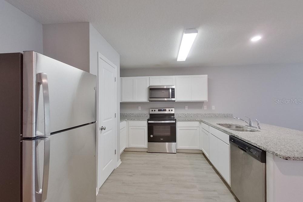 2799 W Sheila Drive - Photo 3