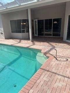 1033 Hampstead - Photo 4