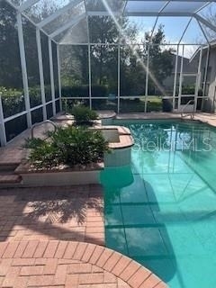 1033 Hampstead - Photo 6