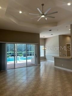 1033 Hampstead - Photo 17