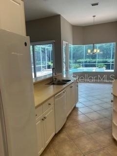 1033 Hampstead - Photo 21