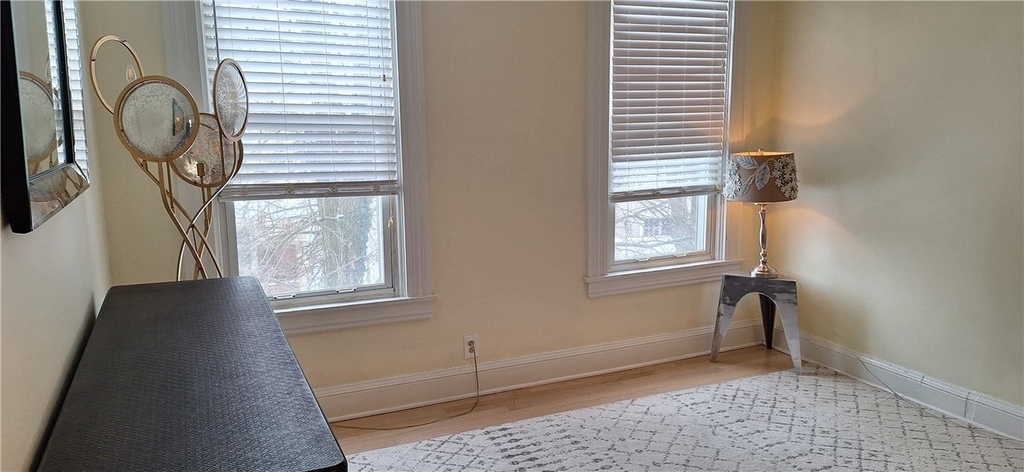 548 S Graham - Photo 34