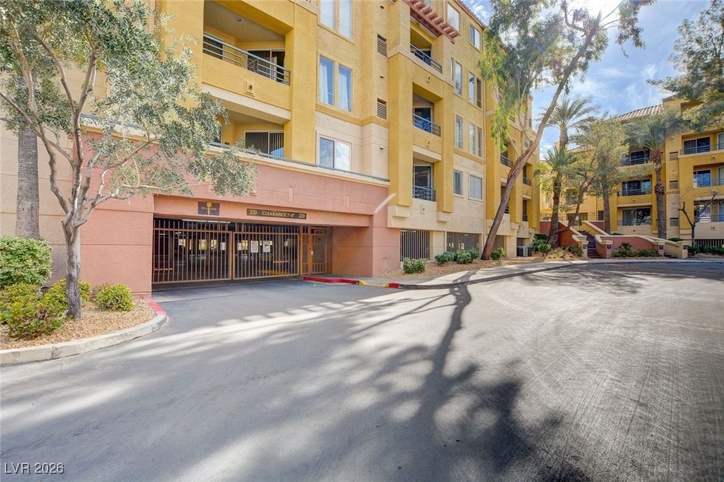 260 E Flamingo Road - Photo 9