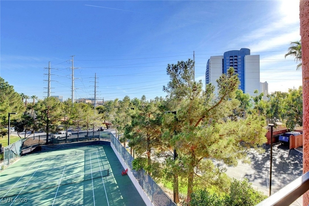 260 E Flamingo Road - Photo 16