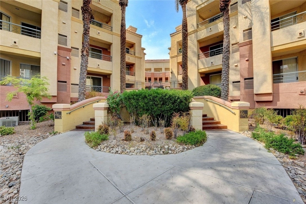 260 E Flamingo Road - Photo 7