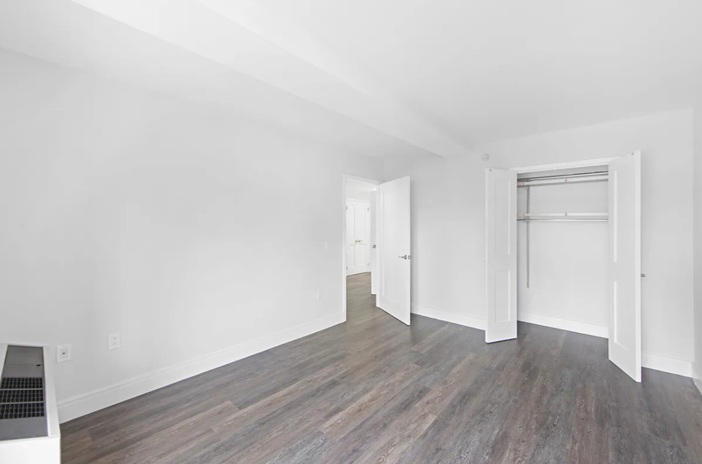 354 East 91st Street - Photo 8