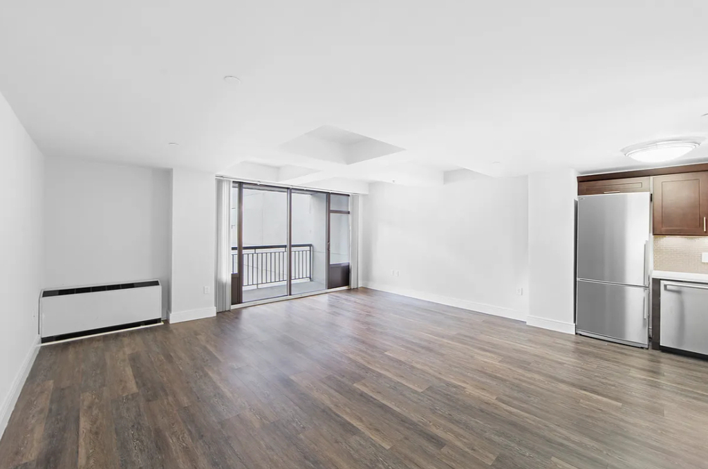 354 East 91st Street - Photo 1