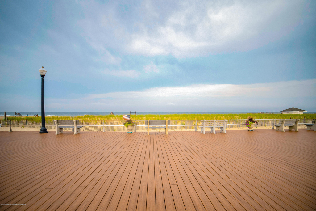 19 Ocean Avenue - Photo 3