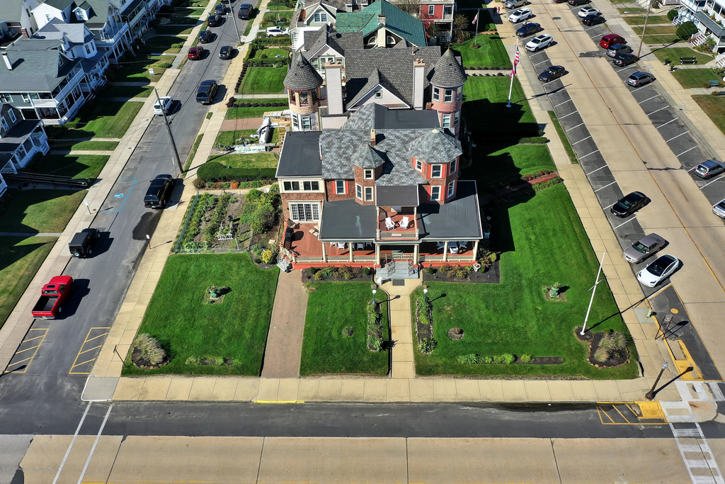 19 Ocean Avenue - Photo 73