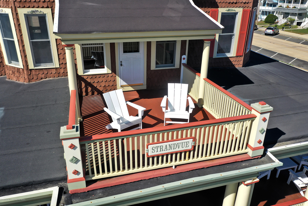 19 Ocean Avenue - Photo 33
