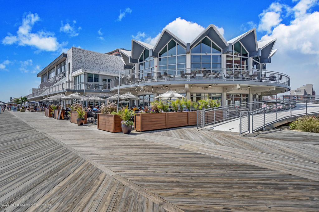19 Ocean Avenue - Photo 56