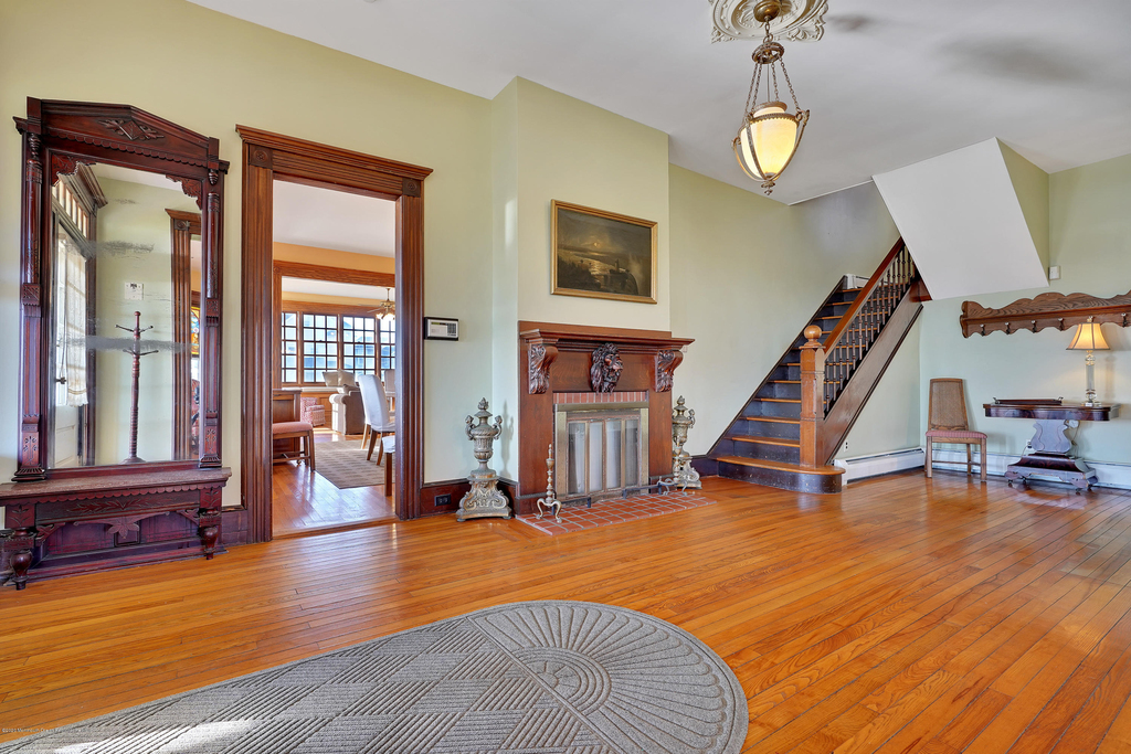 19 Ocean Avenue - Photo 10