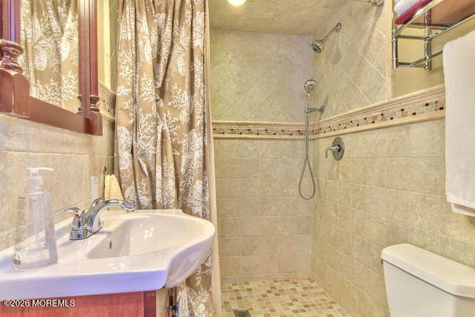 106 Elizabeth Avenue - Photo 17