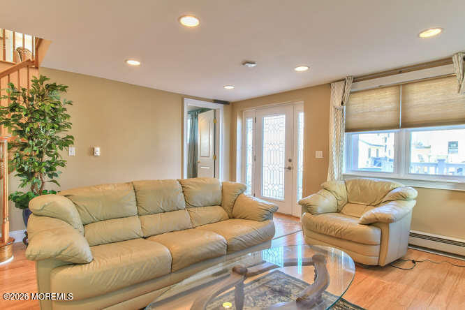 106 Elizabeth Avenue - Photo 2