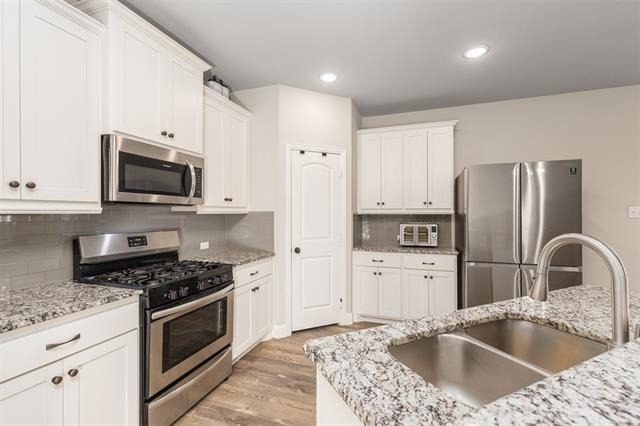 627 Redwood Drive - Photo 12