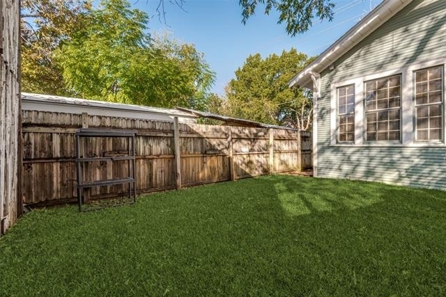 517 S Vernon Avenue - Photo 22