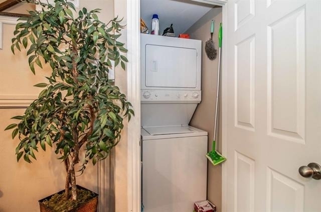 2824 Minert Street - Photo 11
