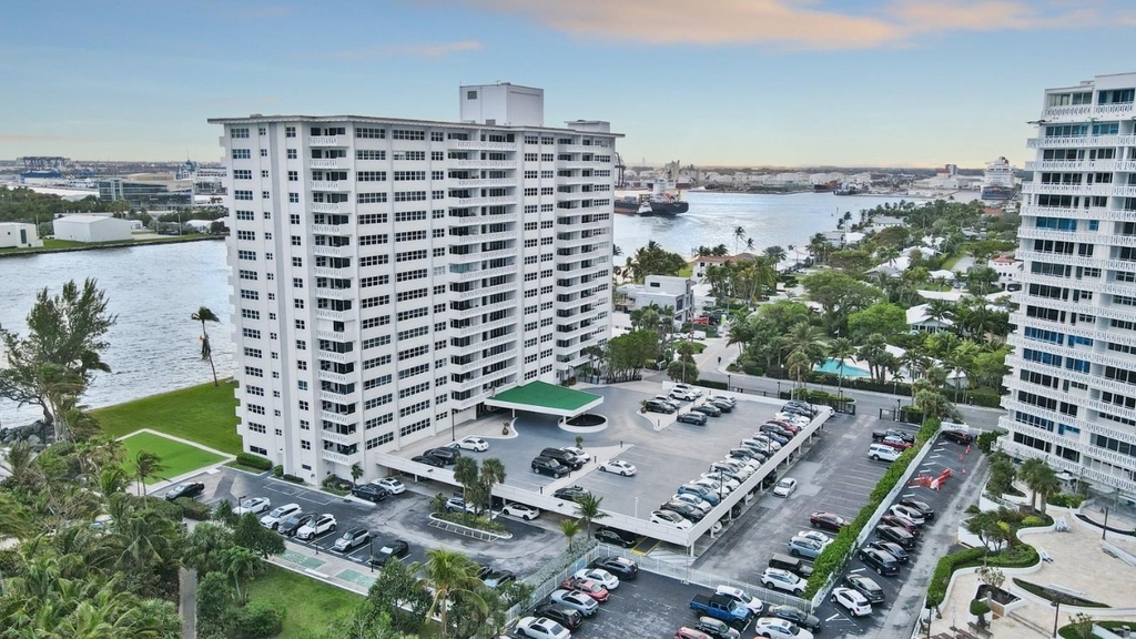 2100 S Ocean Drive - Photo 38