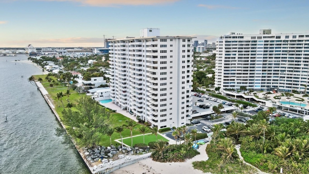 2100 S Ocean Drive - Photo 39