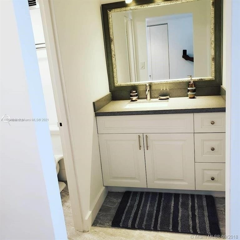 100 Lincoln Road - Photo 6