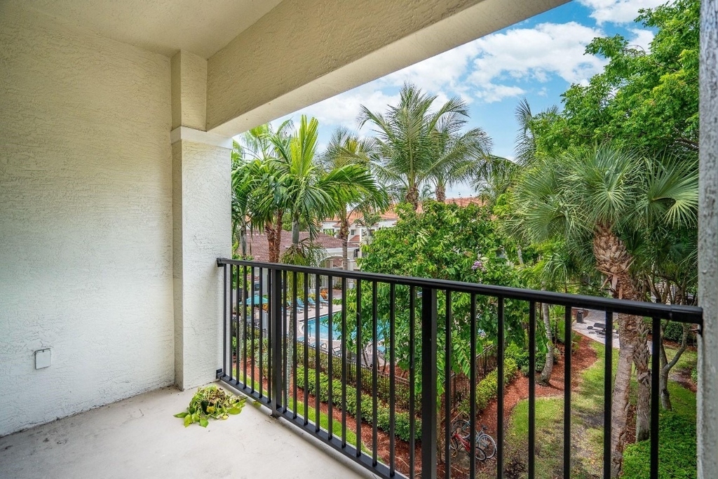 5840 W Sample Road - Photo 2