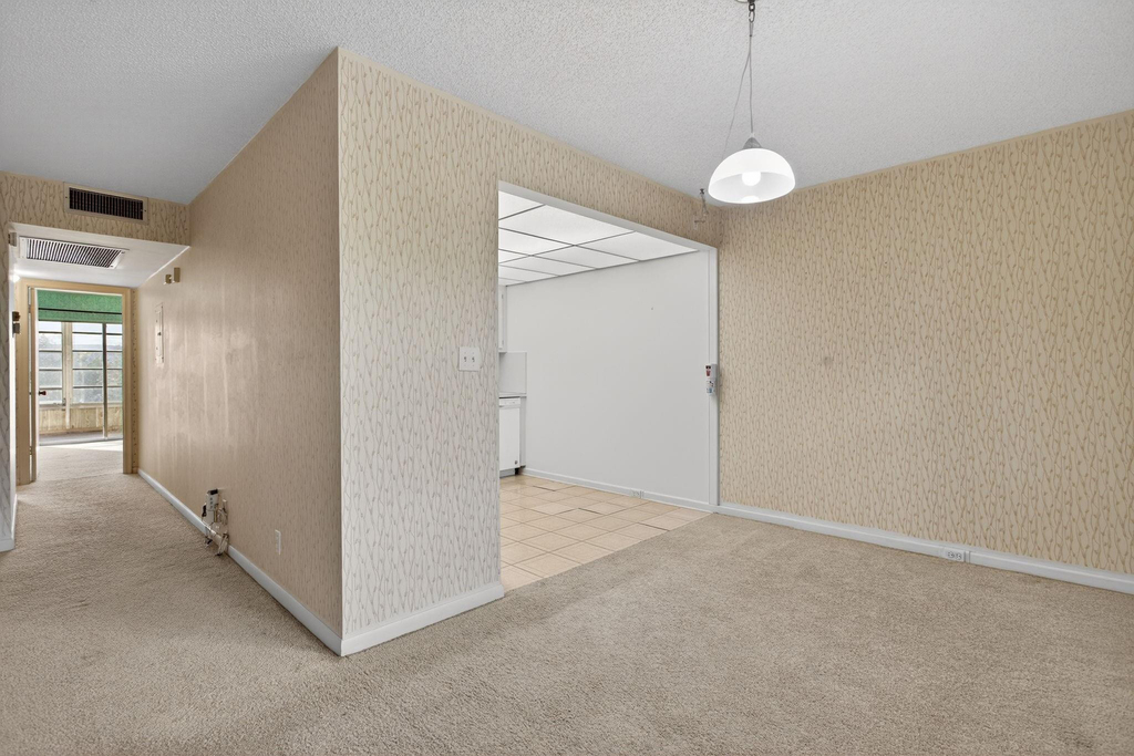 1904 Bermuda Circle - Photo 6