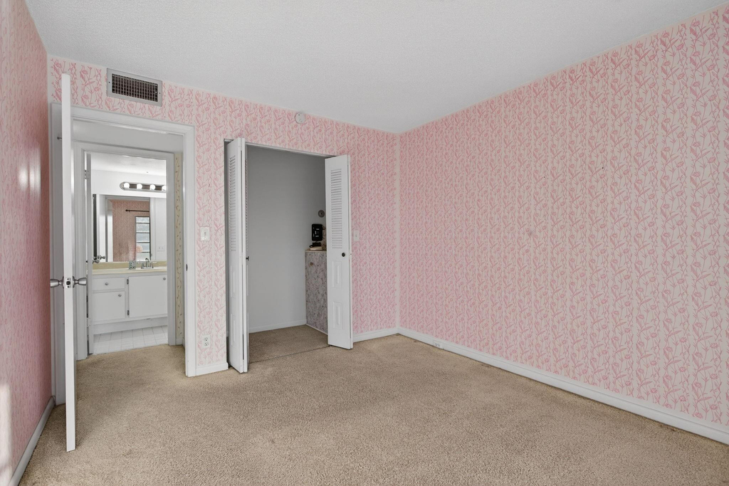 1904 Bermuda Circle - Photo 13