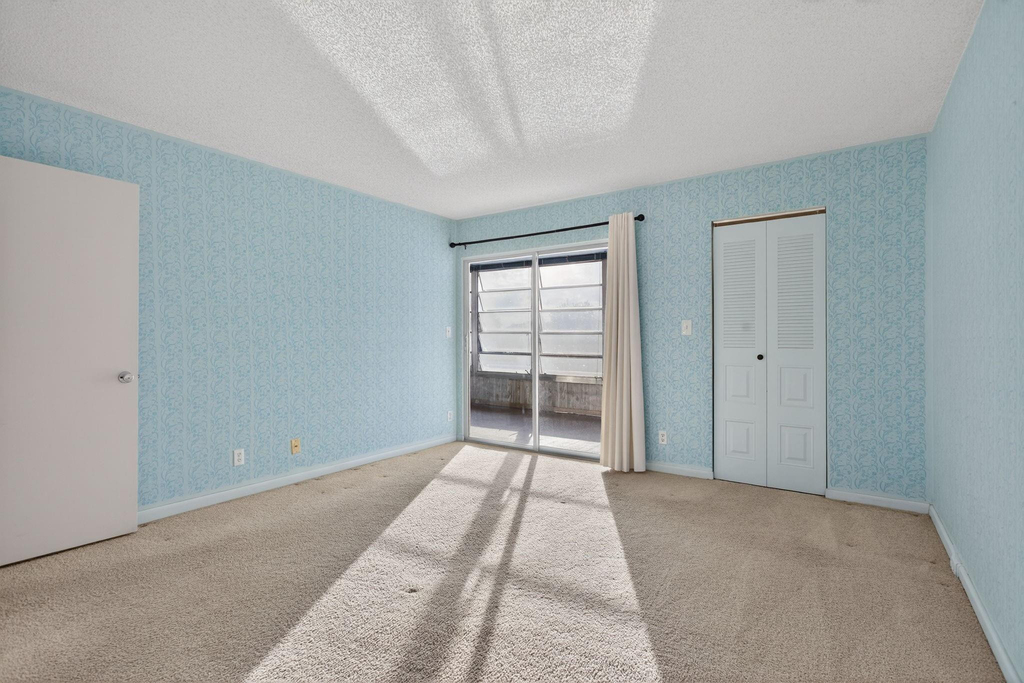 1904 Bermuda Circle - Photo 18