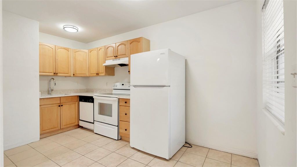 709 Se 15th Street - Photo 9