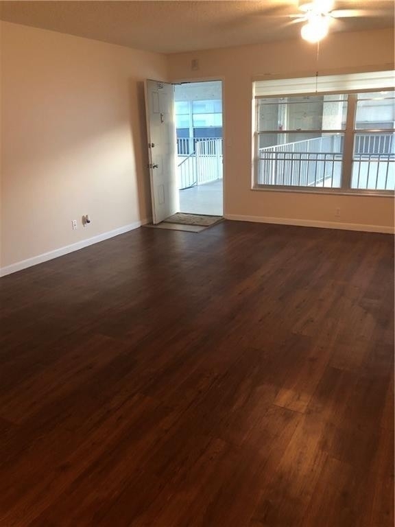 3554 University Drive - Photo 0