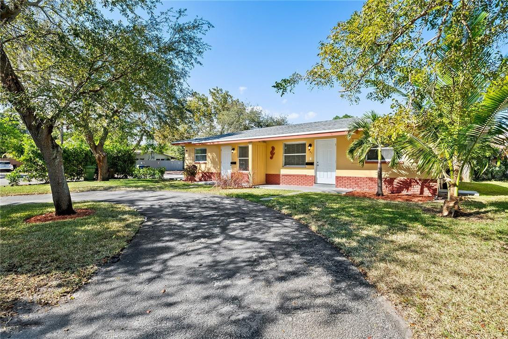 581 Nw 17th Place - Photo 13