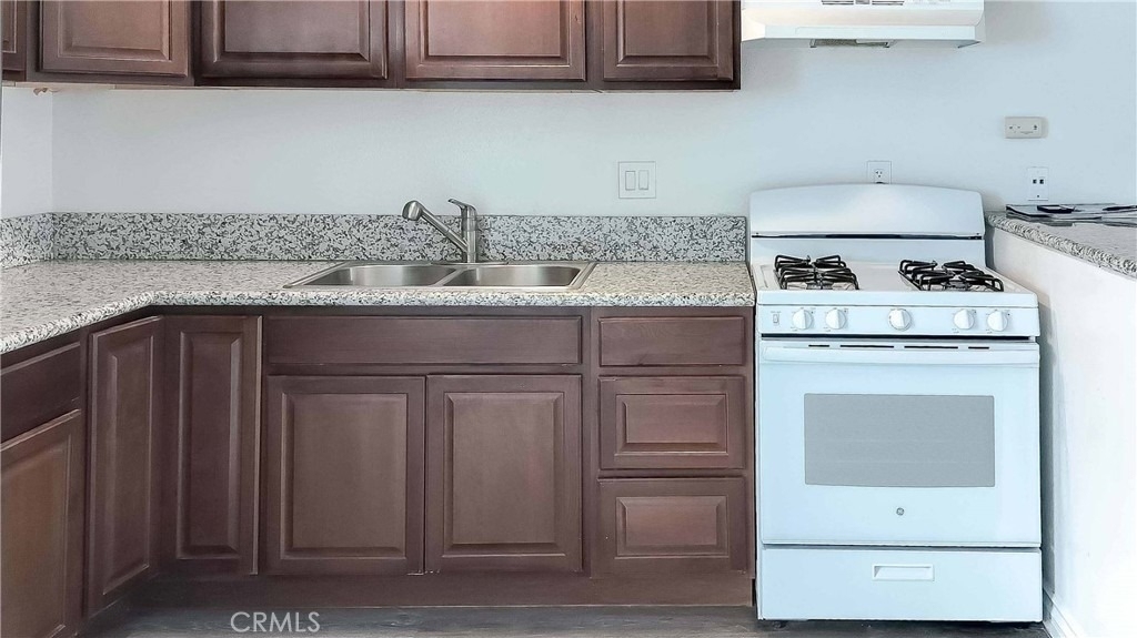 1724 Crofton Lane - Photo 5