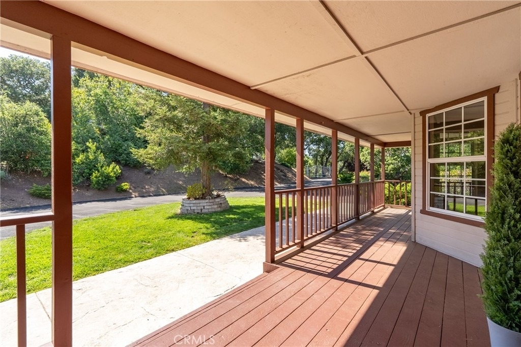 10885 San Marcos - Photo 2