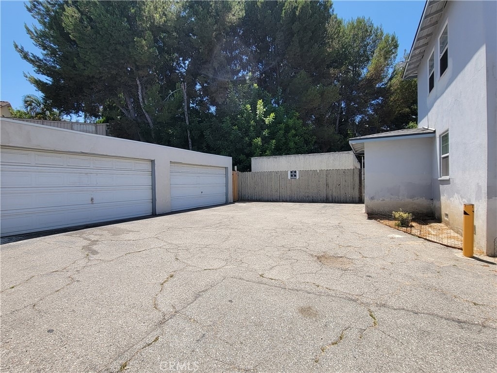 1316 1/2 Anaheim Street - Photo 21