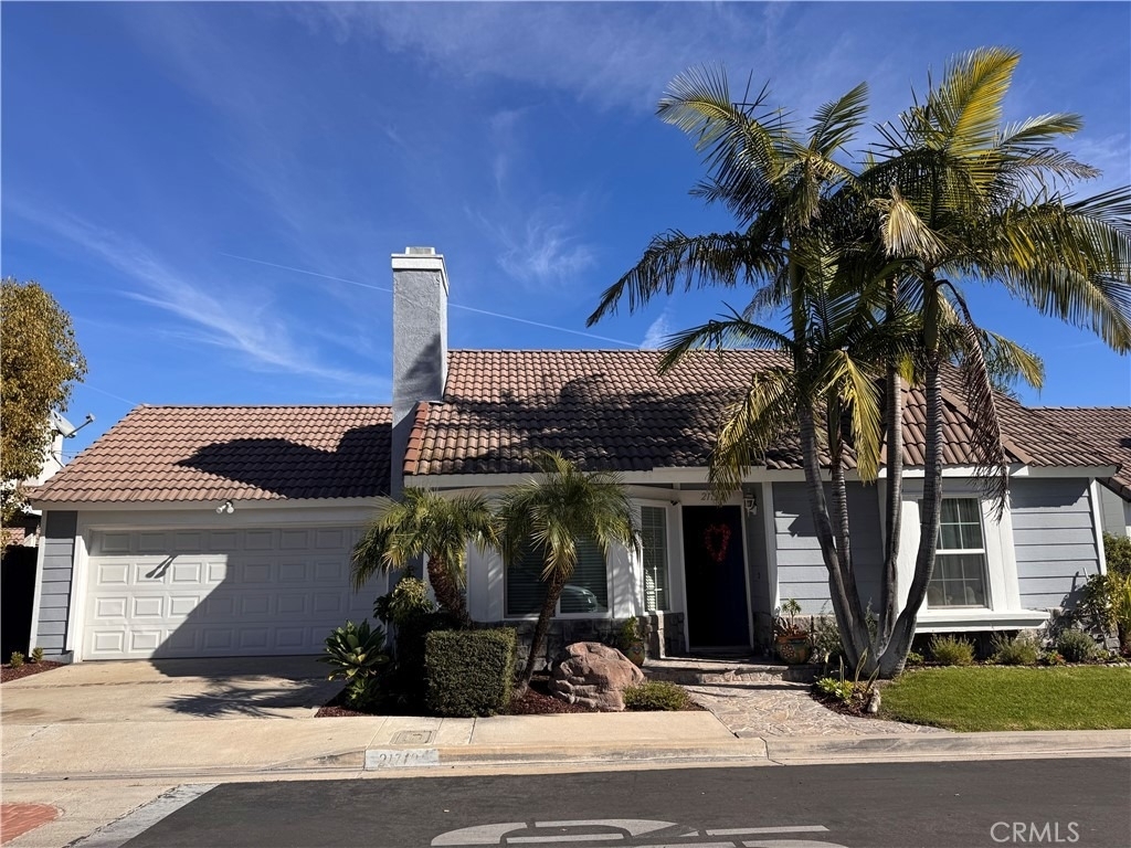 21742 Tegley - Photo 0